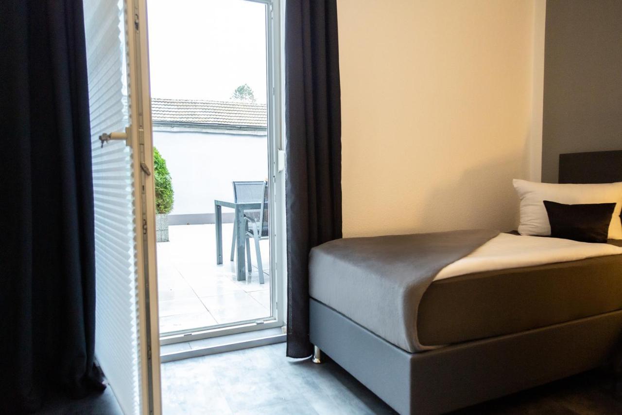 Aparthotel Menden Bagian luar foto