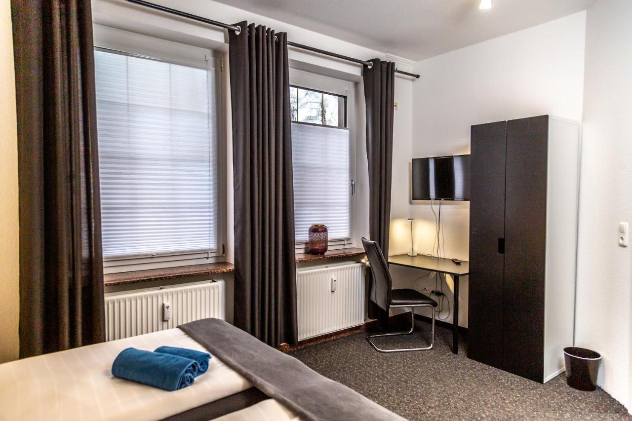 Aparthotel Menden Bagian luar foto