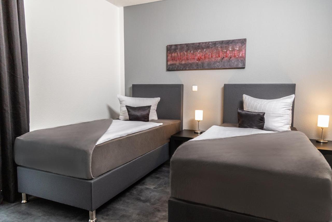 Aparthotel Menden Bagian luar foto