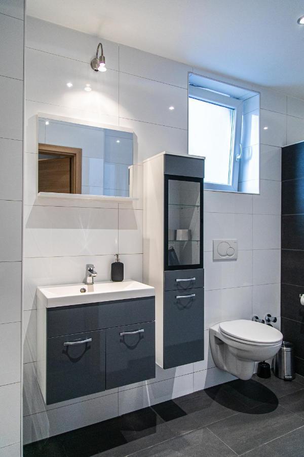 Aparthotel Menden Bagian luar foto