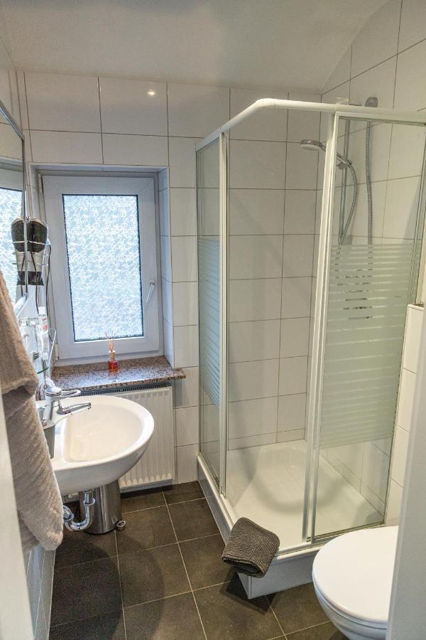Aparthotel Menden Bagian luar foto